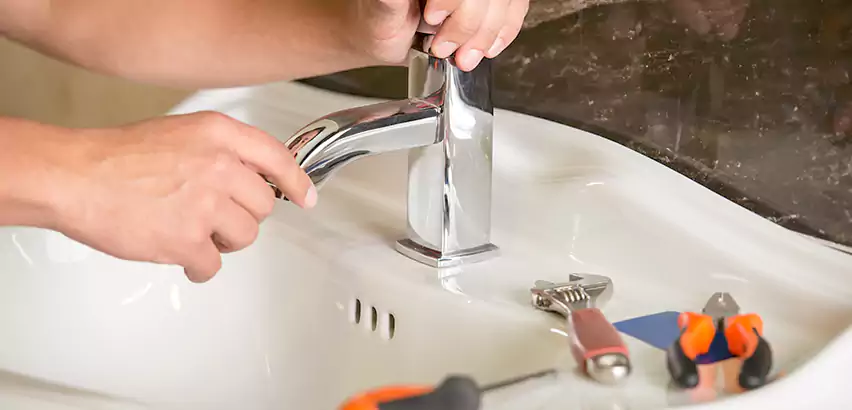 Bathtub Faucet Replacement in San Jacinto